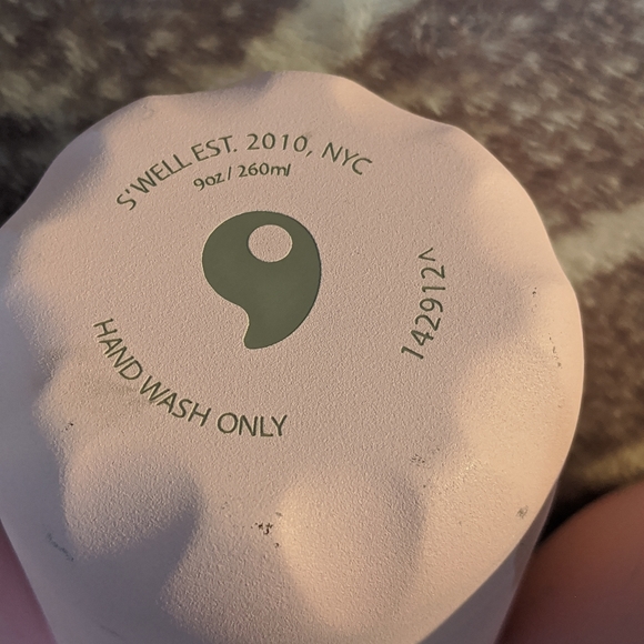 S'well water bottle 9oz - pink - Picture 2 of 2